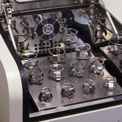Agitatore microbiologico SUS304 dell'incubatrice di Shaker Cell Culture Biochemical Heated dell'incubatrice